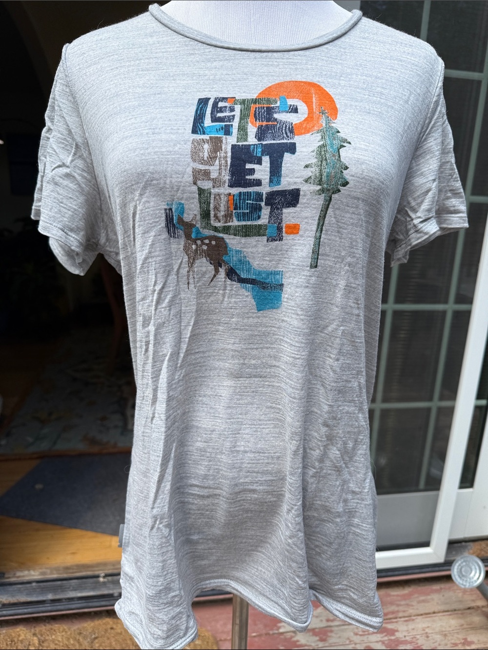 Icebreaker Merino Wool Blend Graphic Tee XL Let's Get Lost!